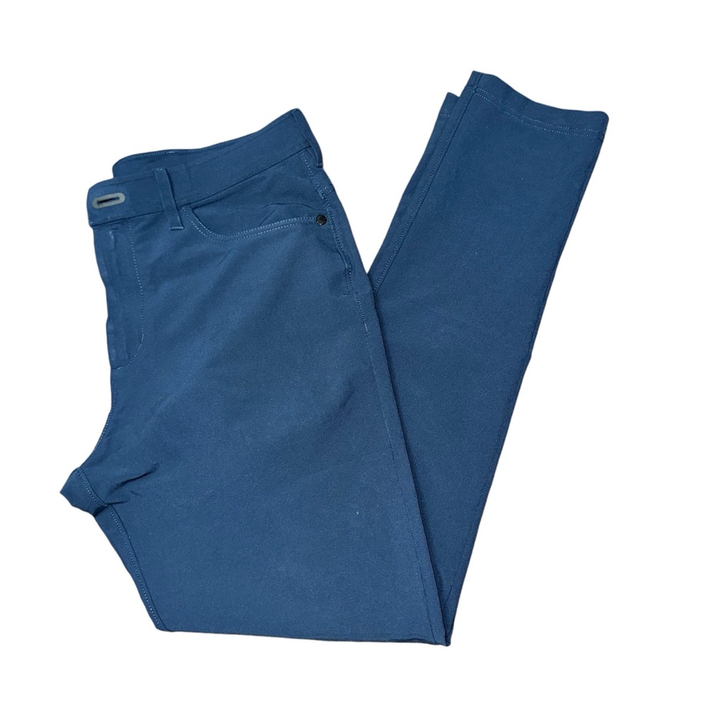 Men’s Navy Public Rec Pants Size 31/32